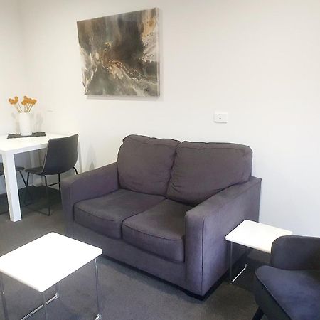 שפרטון Addison Motor Inn חדר תמונה