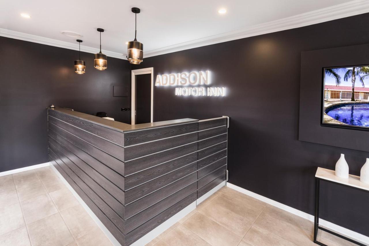 שפרטון Addison Motor Inn מראה חיצוני תמונה