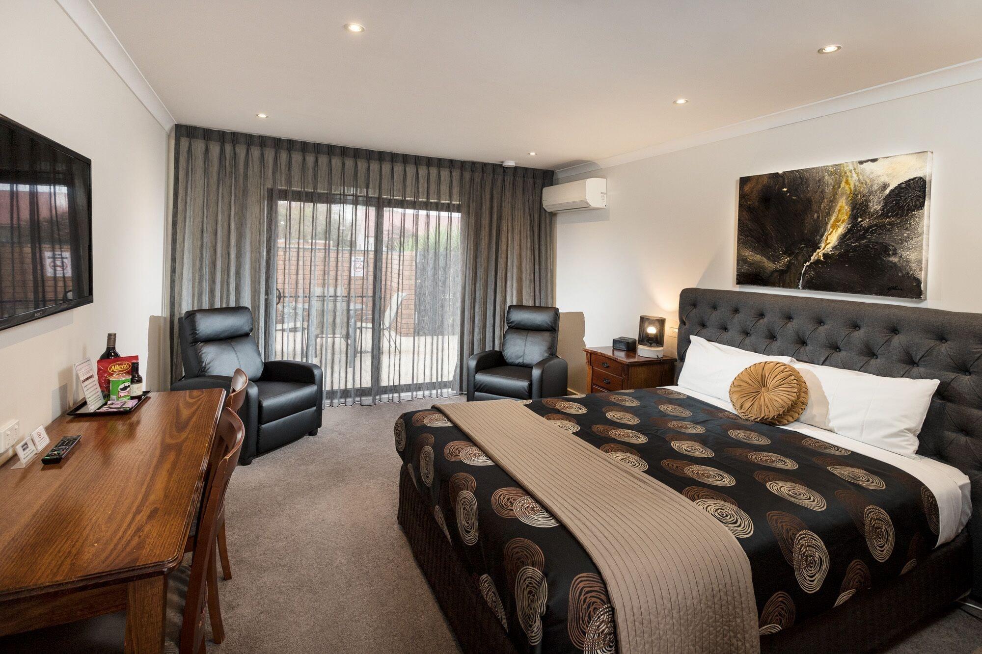 שפרטון Addison Motor Inn מראה חיצוני תמונה
