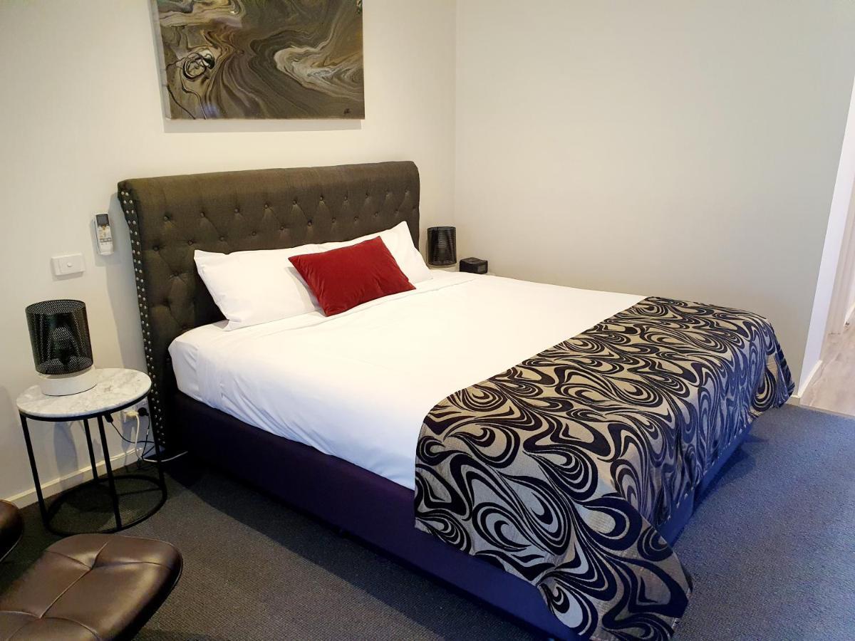 שפרטון Addison Motor Inn מראה חיצוני תמונה