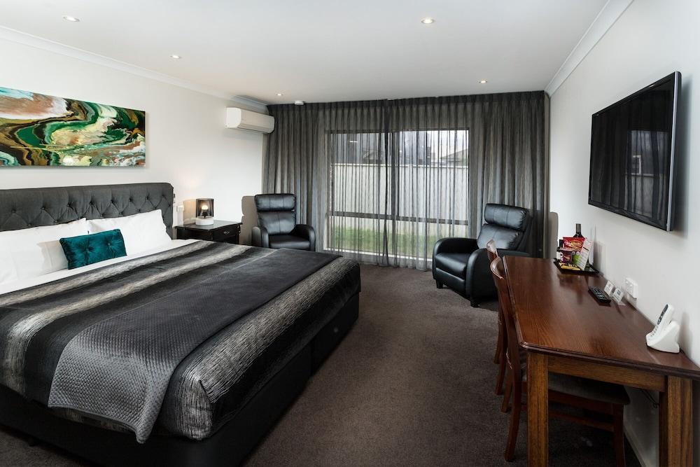 שפרטון Addison Motor Inn מראה חיצוני תמונה